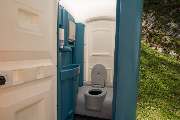 Best Affordable portable toilet rental  in Folcroft, PA